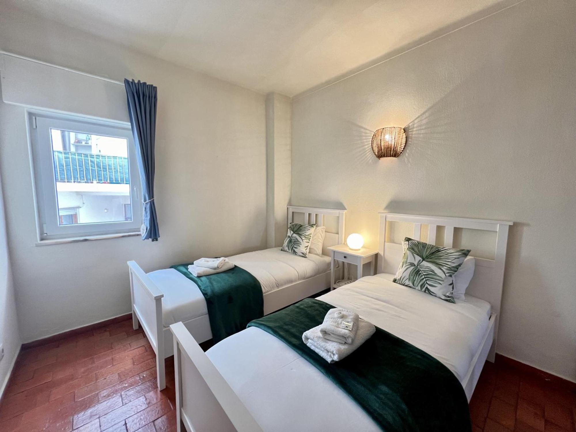 Ocean Breeze 2 By Homing Apartment